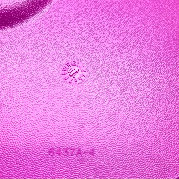 Tupperware # 6437A-4 Vent & Serve Round Seal REPLACEMENT Purple & White - Picture 7 of 8